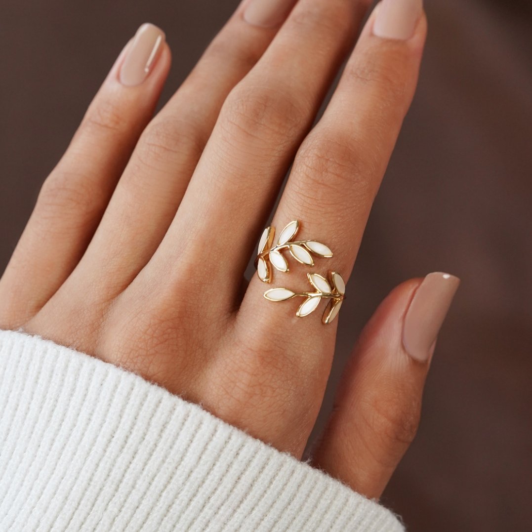 LEAFIA | ELEGANT GOLD LEAF OPEN RING