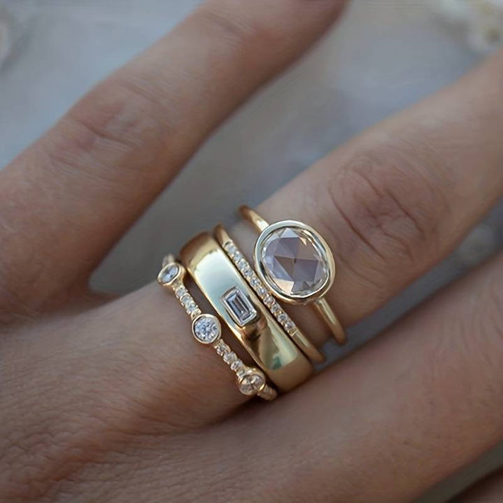 LILY | VINTAGE GOLD AND ZIRCONIA RING SET